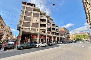 2 Vani + posto auto (via Santa Maddalena)