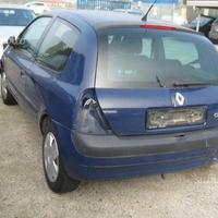 RENAULT CLIO2005