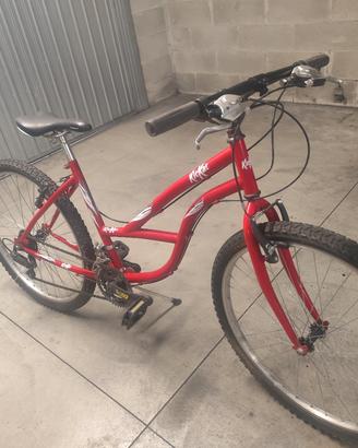 MTB 26" kit Kat ragazza