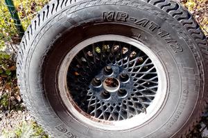 Gomma più cercho jeep xj