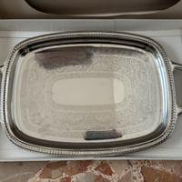 Vassoio ovale cesellato Alessi Serie Impero