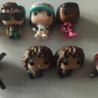 personaggi stranger things Kinder joy