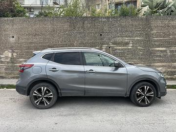Nissan Qashqai 1.5 dci 115 cv N-Connecta