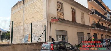 Palazzina a Partinico (Rif.936)