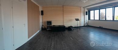 Locale artistico diurno e sala prove serale