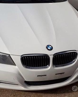 Bmw 320 2009 ricambi