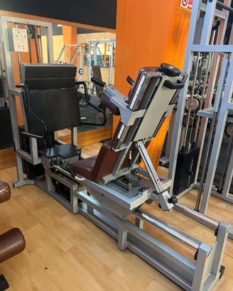 Leg press orizzontale  Technogym