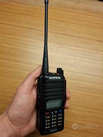 Walkie talkie Baofeng UV-9R plus
