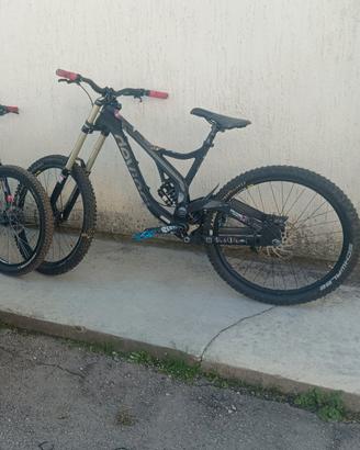 downhill MTB 