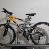 KTM PRO  mountainbike cambio shimano