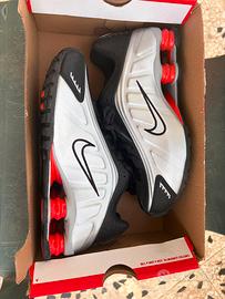 Nike shox r4 argento
