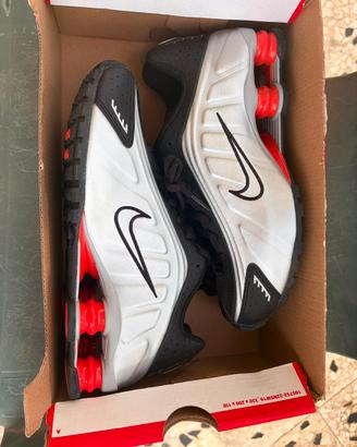 Nike shox r4 argento