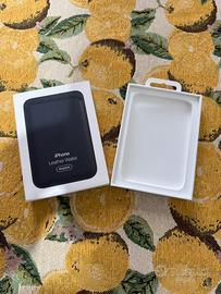Scatola Portafoglio MagSafe in pelle nera di Apple