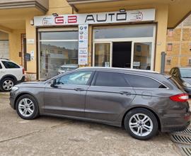 FORD MONDEO ANNO 2015 NAVIGATORE KM CERTIF