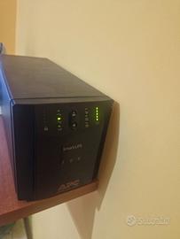 APC SMART UPS 750 VA