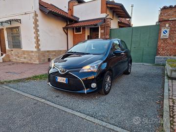 Toyota Yaris 1.0 70CV "70.700 km" Bluetooth, Tel