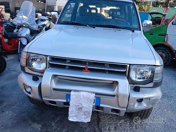 mitsubishi pajero