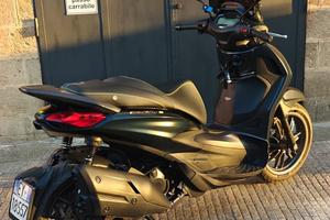 PIAGGIO BEVERLY 400 HPE S