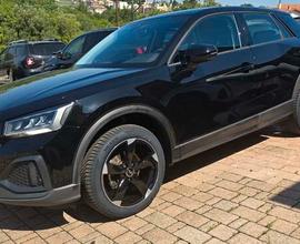 Audi Q2 35 TDI S tronic Business Advanced