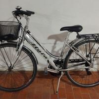 Bicicletta donna misura 28 - Atala