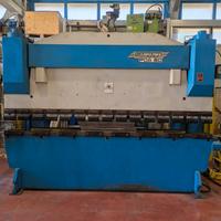 Piegatrice Gasparini 80 ton 3000