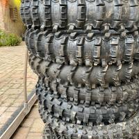 Gomme tassellate Scorpion MX 32 pirelli