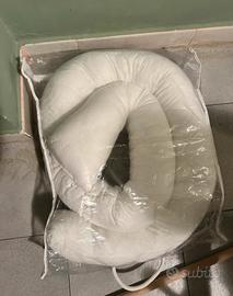 Cuscino allattamento con federe e accessori