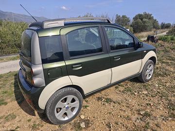 panda 4x4 cross Multijet 