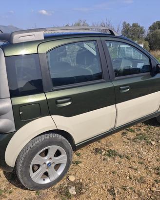 panda 4x4 cross Multijet 