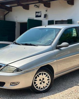 Lancia YPSILON 1.2 KMCERT NEOPAT