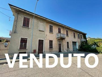Casa indipendente di 685 m² con 4 locali a Legnano