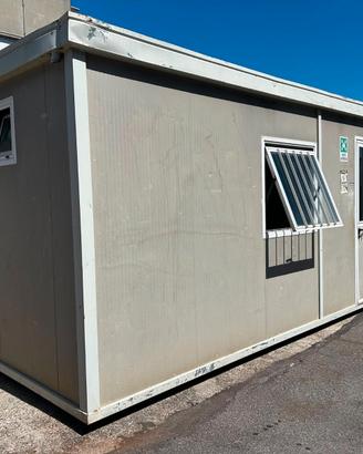 BOX UFFICIO CON BAGNO E DOCCIA