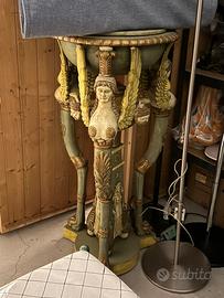 Colonna porta vaso in legno acquasantiera