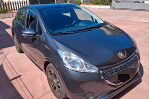 Peugeot  208