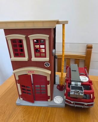 caserma pompieri con camionetta fisher price
