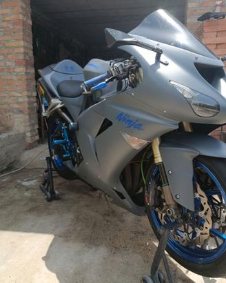 Kawasaki ninja ZX10R