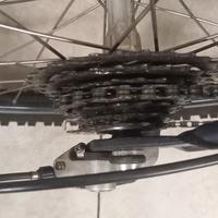 Mountain bike GIANT BRONCO