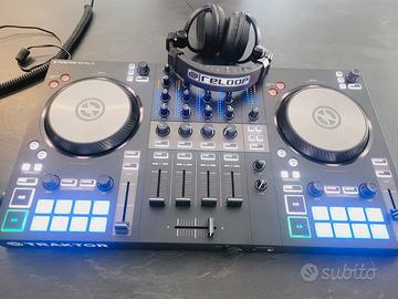 NATIVE INSTRUMENTS Traktor Kontrol S3 + Cuffie