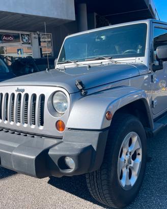 Jeep Wrangler Unlimited 2.8 CRD DPF Sahara Auto