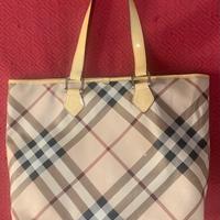 Shop bag Burberry