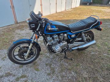 2 SUZUKI GSX 1100 1981 