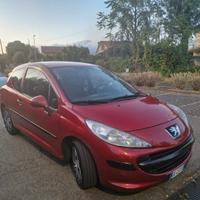 Peugeot 207 1.4 benzina 