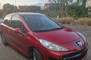 Peugeot 207 1.4 benzina 