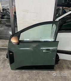 Porta anteriore sinistra dacia sandero 2021