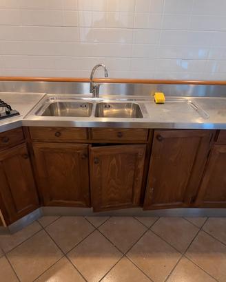 Base cucina per taverna