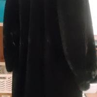 pelliccia nera 