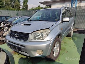 Ricambi TOYOTA RAV 4 4X4 2000cc diesel del 2004