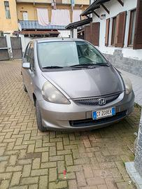 Honda Jazz ok neopatentati 