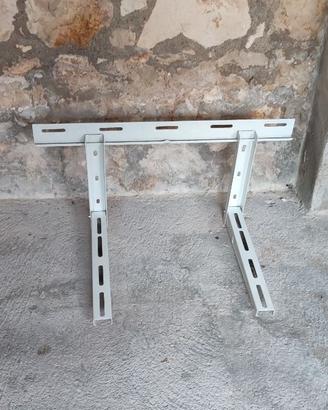 Staffa per condizionatore