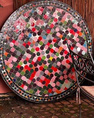 Tavolo in mosaico